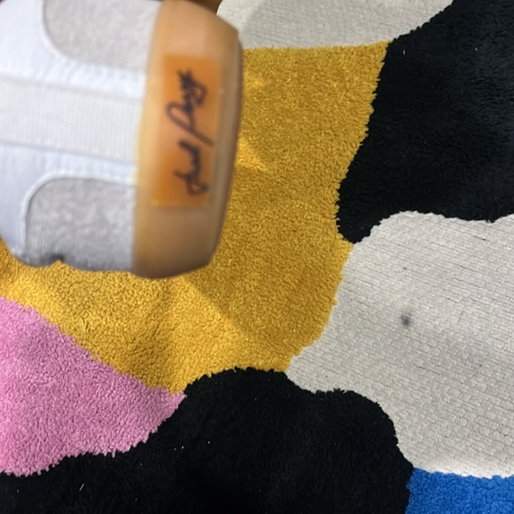 Gently used shoes for men great for everyday summer weather casual & work wear - Picture 7 of 9